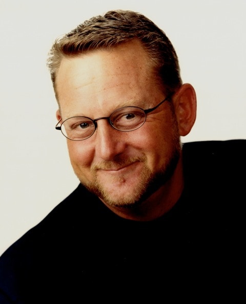 New Headshot Lee Silber