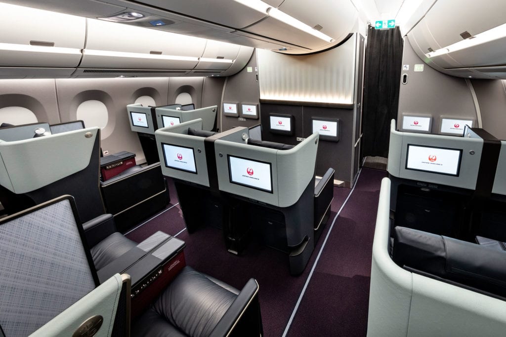 [PHOTOS] JAL Readies for Inbound Tourism Influx With New Cabin Design ...