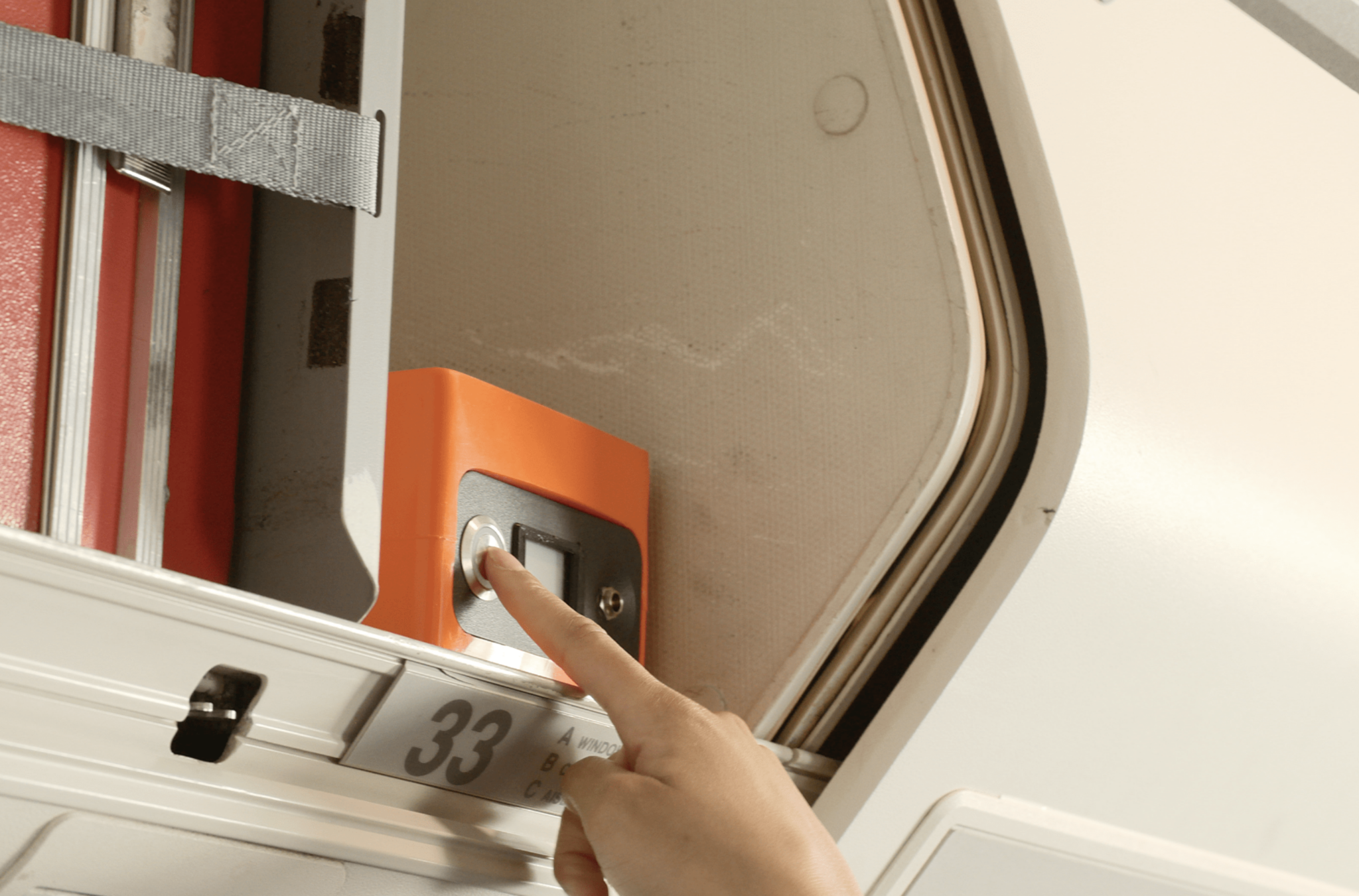 Streamer Setup Drawing TAAG Angola Airlines Partners With AirFi to Bring Wireless IFE Across ...